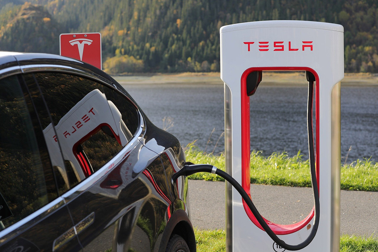 Should I Buy an Electric Car? Should I Buy an Electric Car?